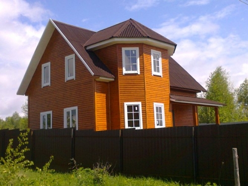 Casas con ventanal: fotos, características de diseño.